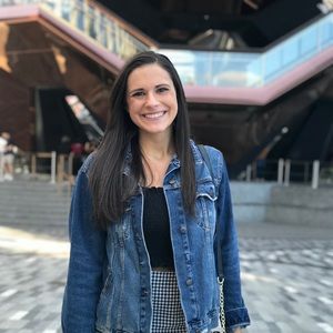 Meet your Posher, Kayla